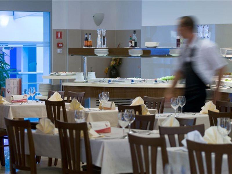 Hotel Quercus Drvenik  Eksteriør bilde